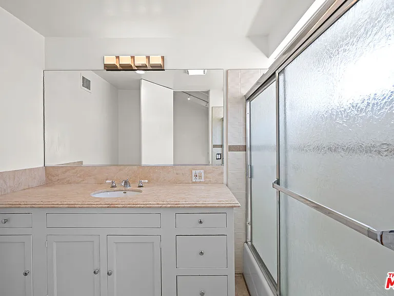 357 S El Camino Dr — Photo 23