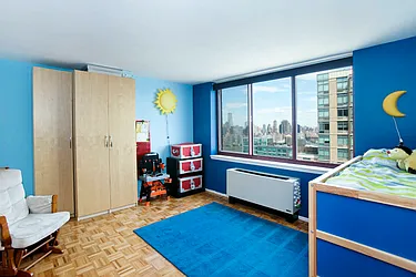 Rented by Bond New York