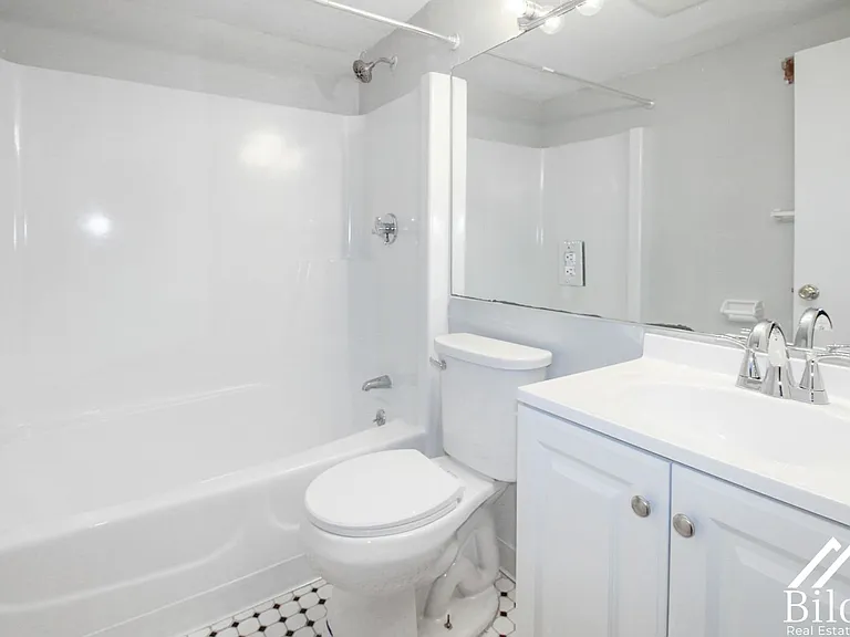 Hillside Terrace Apartments — Photo 157