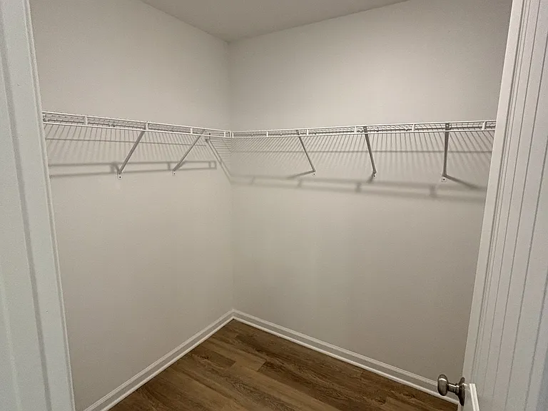 107 Berkshire Cir #1 — Photo 6