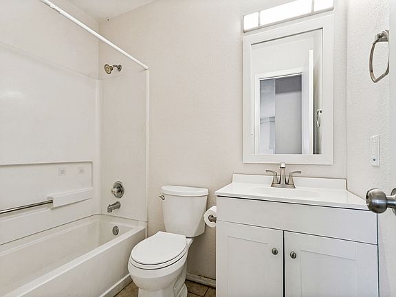 5th image of 6819 Eden Grove Dr