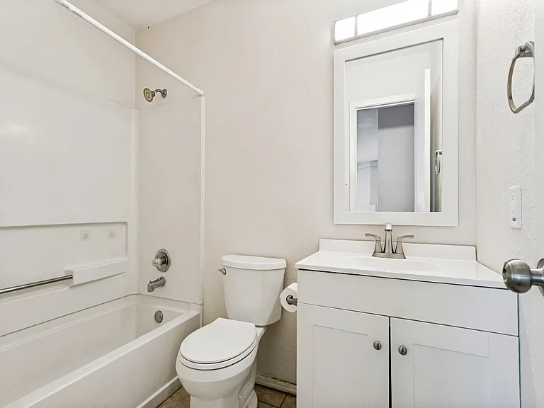 6819 Eden Grove Dr — Photo 6