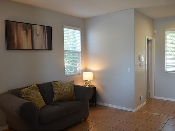 4th image of 41021 Marquise St