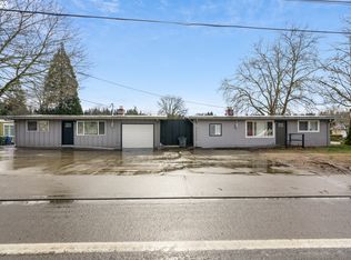 8917 NE Burton Rd, Vancouver, WA 98662