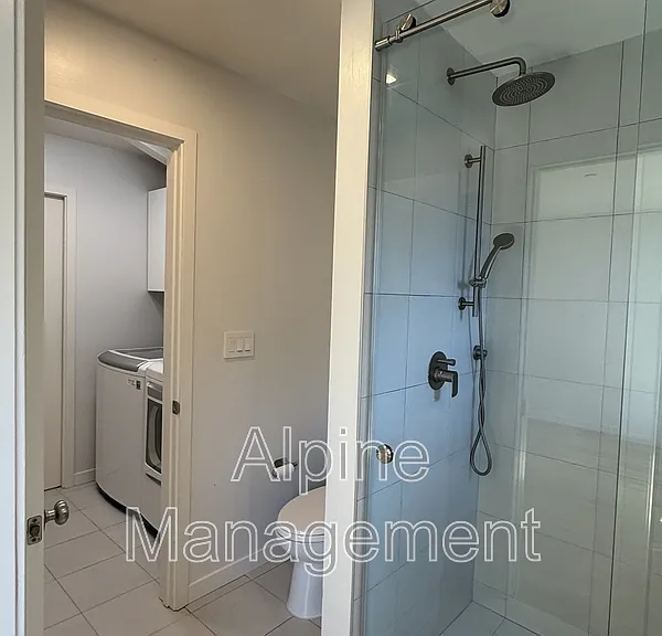 1163 W Iowa Ave — Photo 17