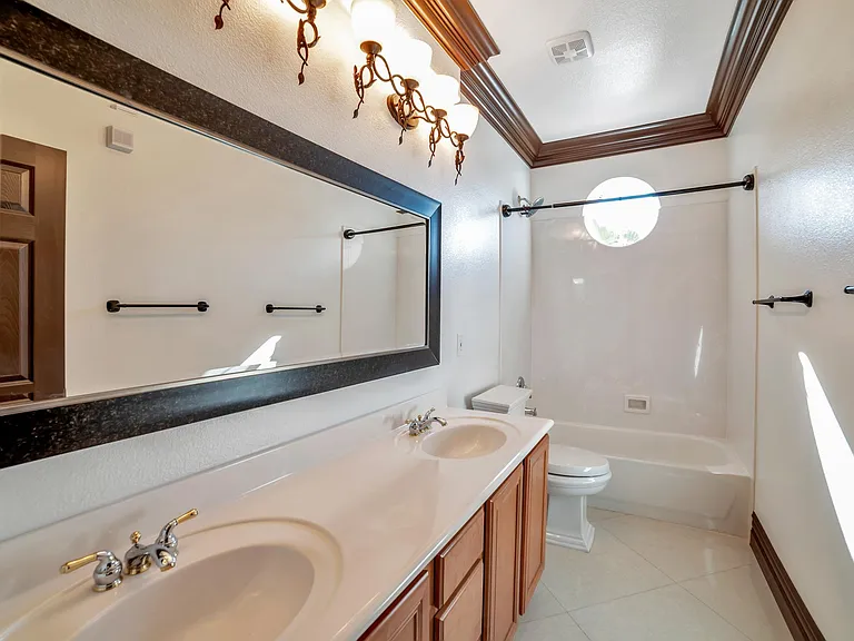 11392 Rancho Portena Ave — Photo 26