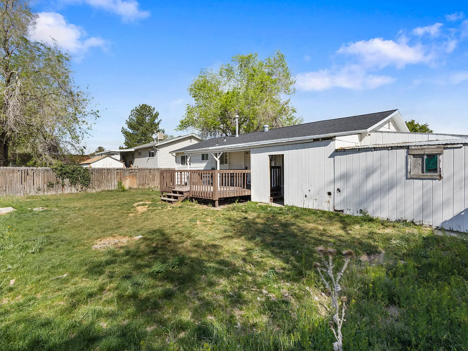 4 bed, 1872 sqft, $2,400 — Photo 4