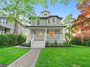 913 10th Ave, Prospect Park, PA 19076