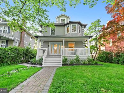 913 10th Ave, Prospect Park, PA, 19076