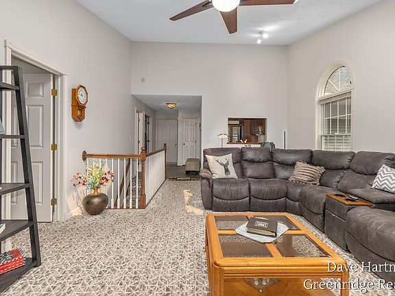 4th image of 6731 Beechwood Dr