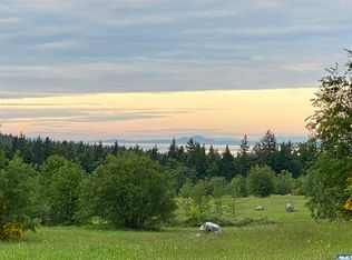 3 Old Gardiner Rd, Sequim, WA 98382