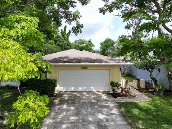 13009 Club Dr, Hudson, FL 34667