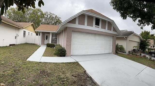 1st image of 511 Lake Dexter Blvd
