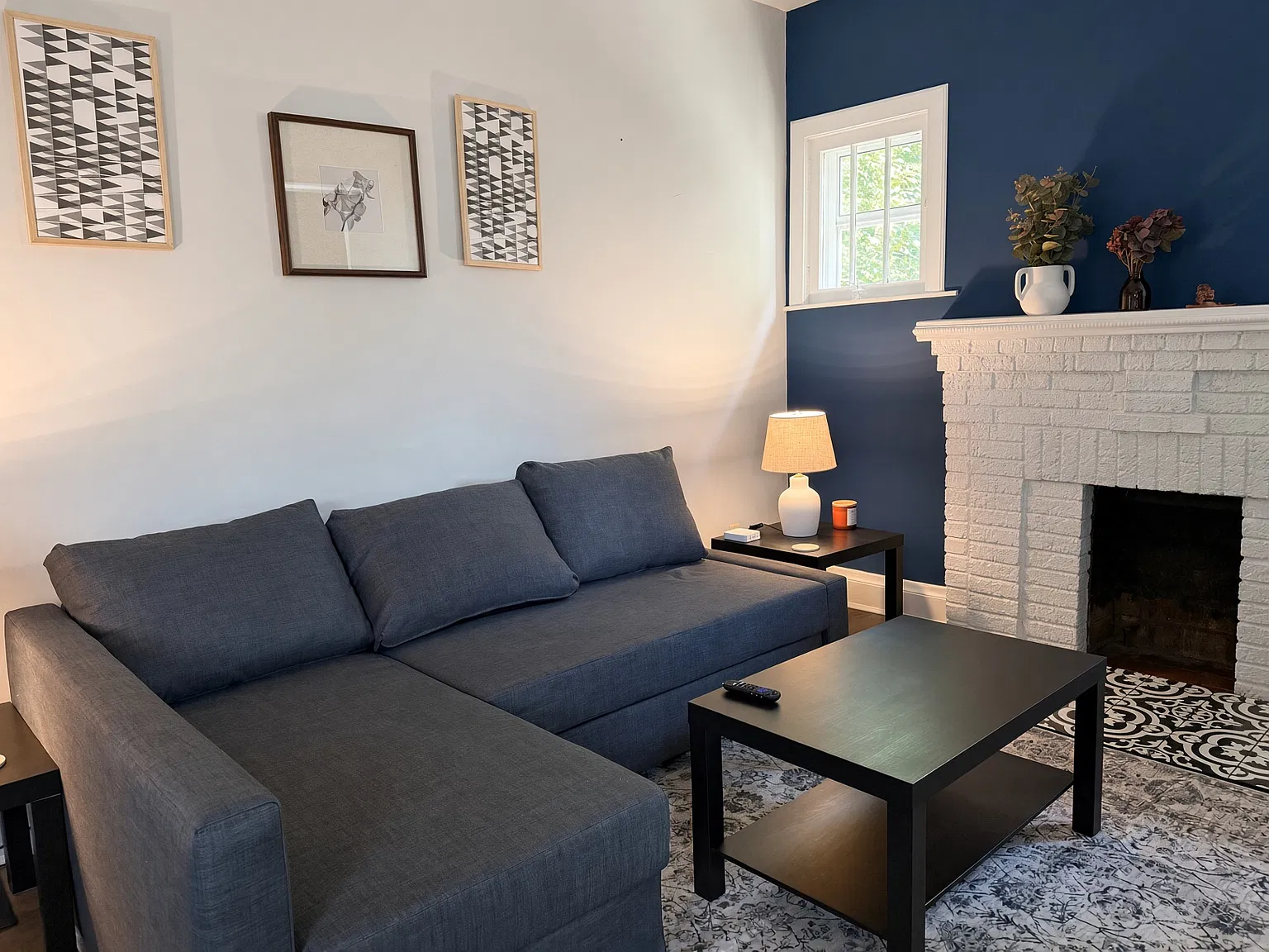 2 bed, 1292 sqft, $2,600 — Photo 2