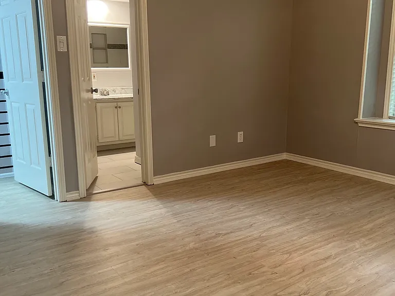6509 Preston Rd #1 — Photo 10