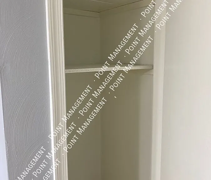1630 Wayne St NE #2 — Photo 8