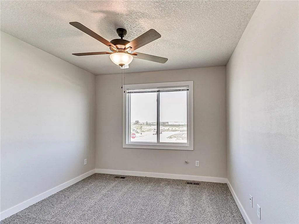 6942 Bluebell Court - 1 — Photo 4