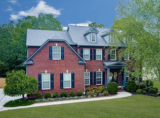 215 Forest Creek Ln, Canton, GA