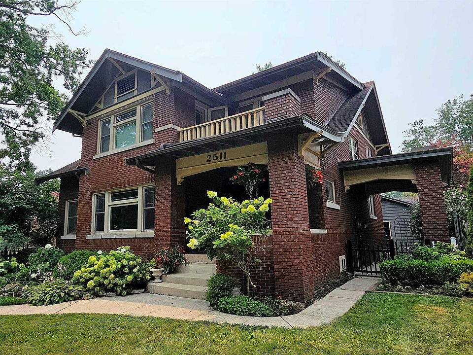 1st image of 2511 East Dr