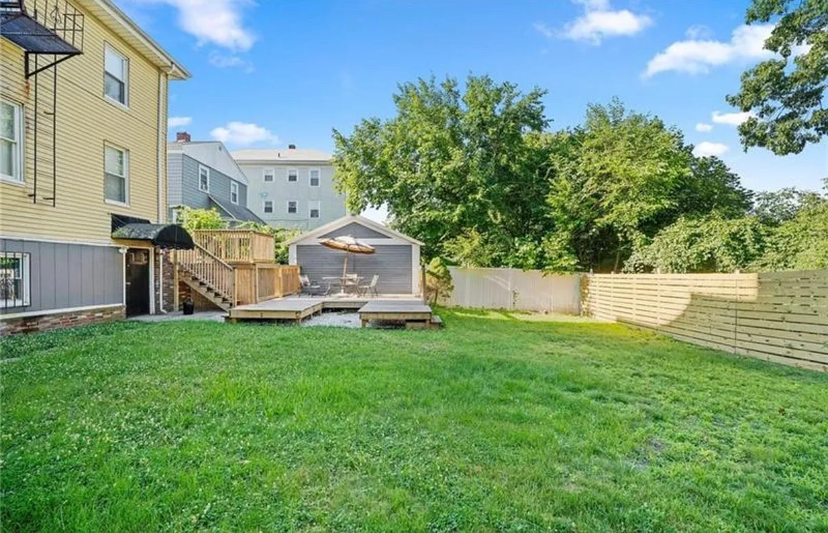 2 bed, 850 sqft, $1,800 — Photo 4