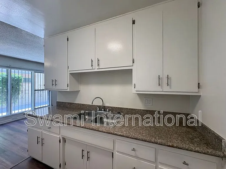 2936 W El Segundo Blvd #2 — Photo 5