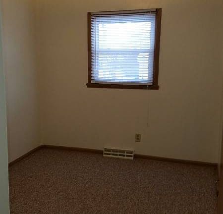 3rd image of 5863 Dafred Dr APT 4