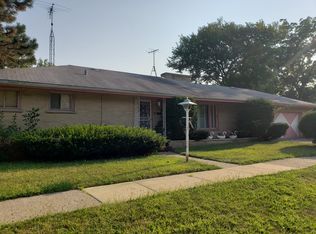 1301 18th St, North Chicago, IL 60064