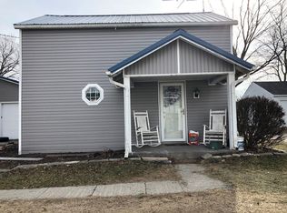 262 Front St, Pettisville, OH 43553