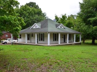 1199 N Poplar St, Paris, TN 38242