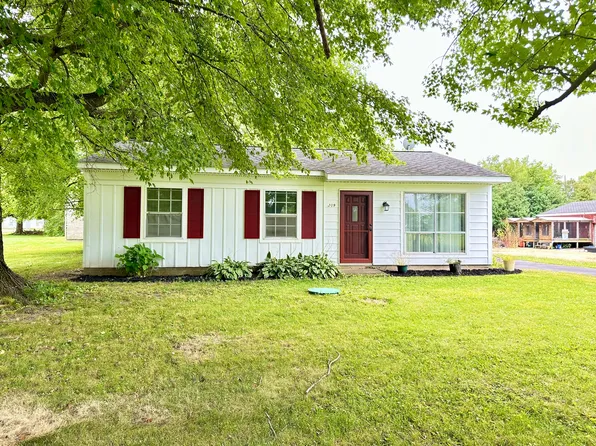 209 E Main St, Newtown, IN 47969