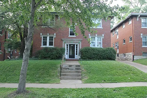 1181 Moorlands Dr #1S Photo 1