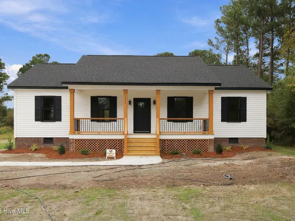 112 Fir Ridge Lane, Beaufort, NC 28516