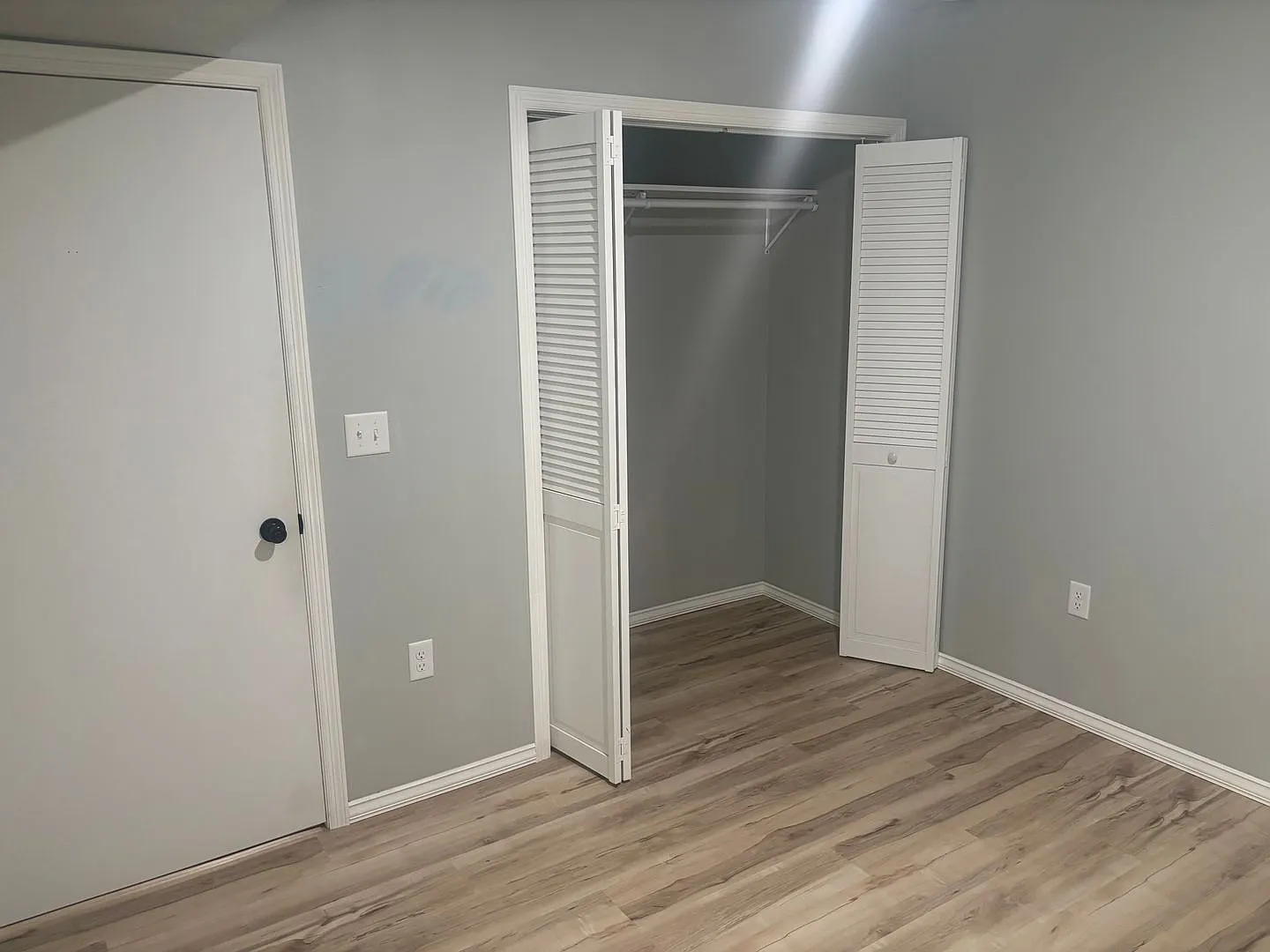 Madison 7 unit — Photo 3