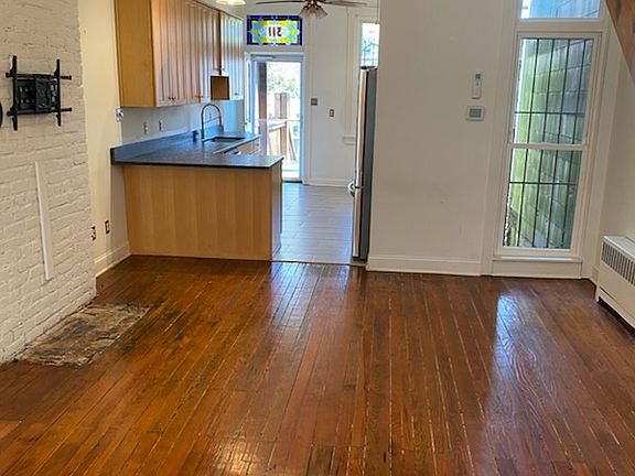 5th image of 311 S Laurel St