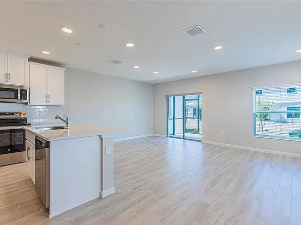 5084 Rain Shadow Dr, Saint Cloud, FL 34772
