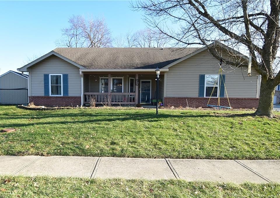 1st image of 5603 Crystal Woods Dr