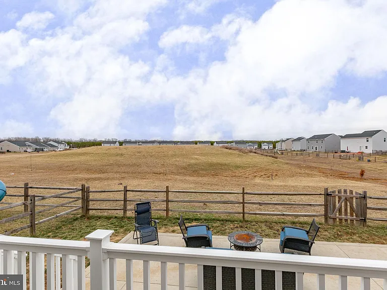 6427 Hawkeye Dr — Photo 16