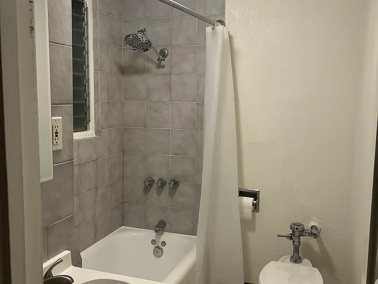 455 E Ocean Blvd #715 — Photo 14