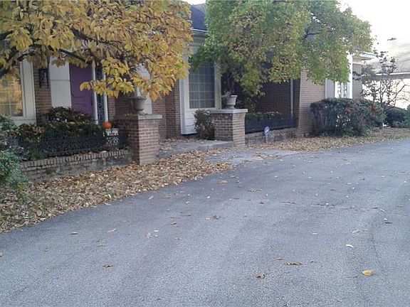 3rd image of 5777 Heather Hollow Dr
