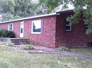 15543 Crabtree School Rd, Marion, IL 62959