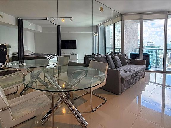 3rd image of 475 Brickell Ave APT 5008