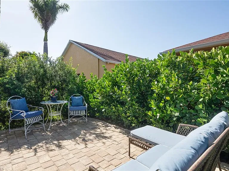 3308 Duchess Dr — Photo 23