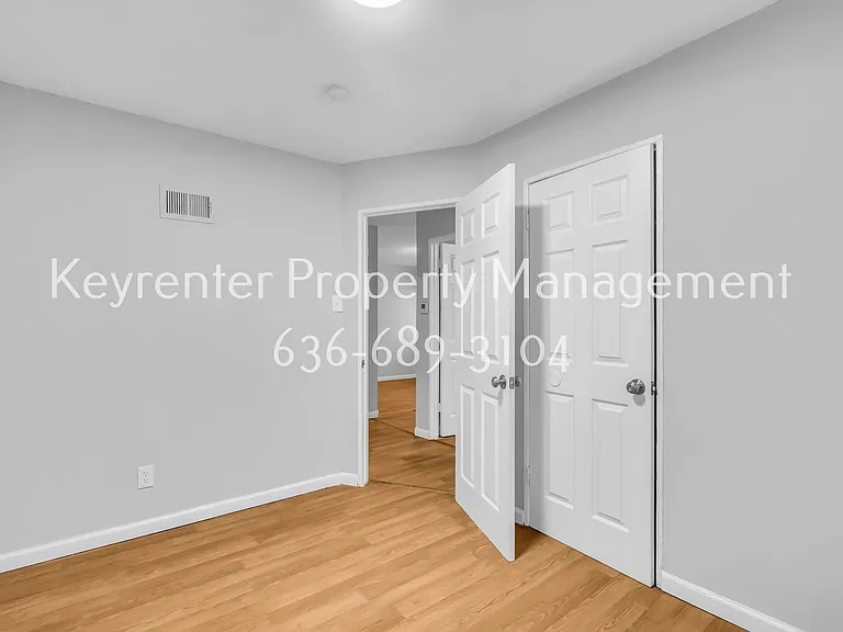 10521 Duke Dr — Photo 17