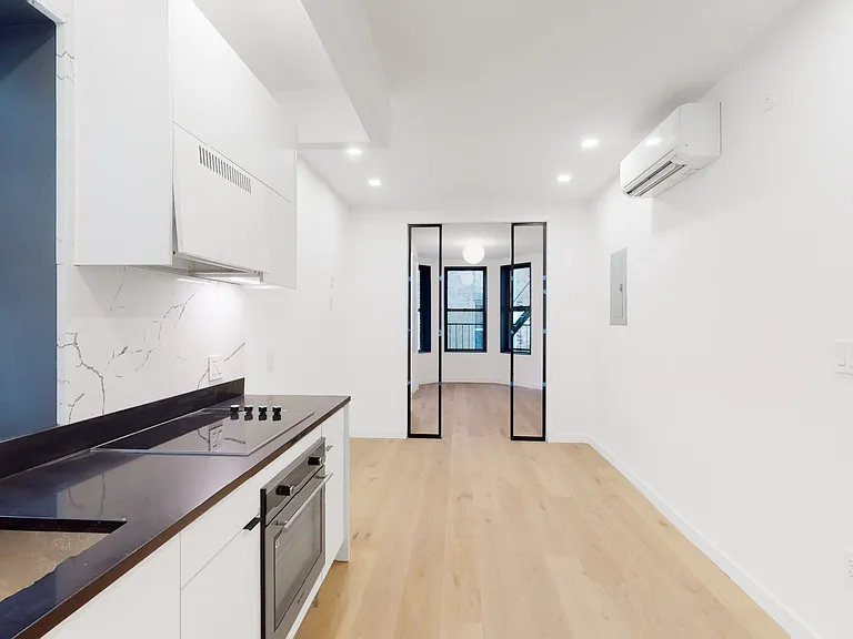 93 Hicks St #2E — Photo 4