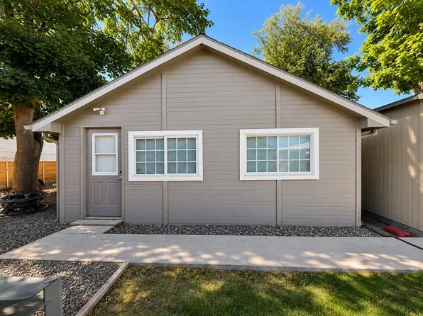 1139 Powell Ave #B, Nampa, ID 83687