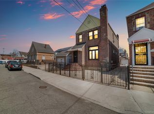 119-23 177th Place, Saint Albans, NY 11434