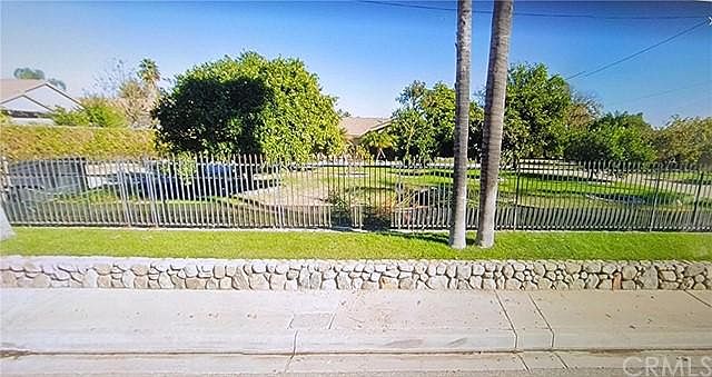 1st image of 8355 Banana Ave