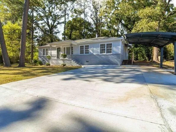 1652 Pine Cir, Austell, GA 30168