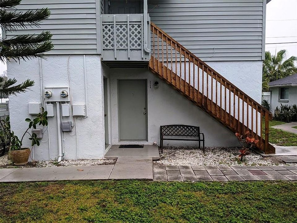 1st image of 2753 Herwald St