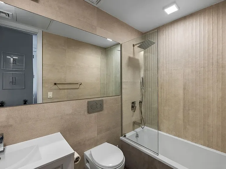 1143 Lafayette Ave #4A — Photo 10